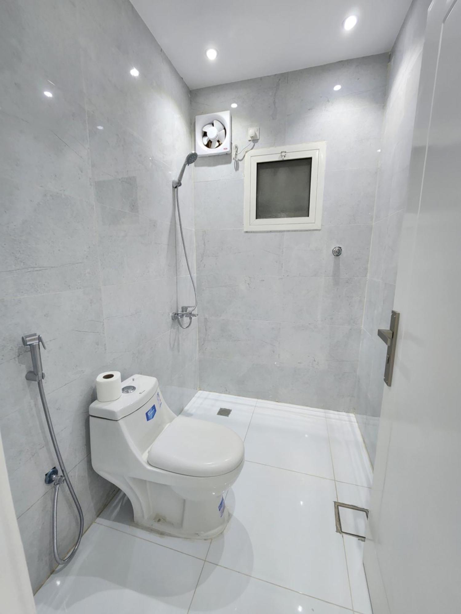 Yaqoot Al Madina Suites Al Awali Exterior foto