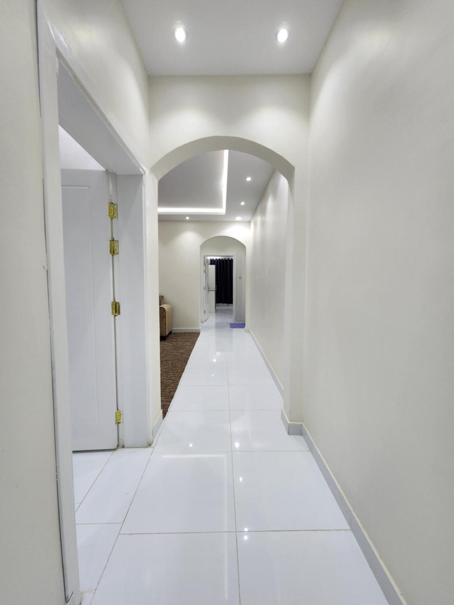 Yaqoot Al Madina Suites Al Awali Exterior foto